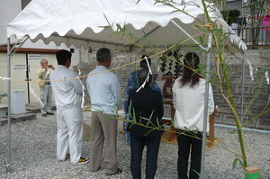 雨に降られず無事に地鎮祭