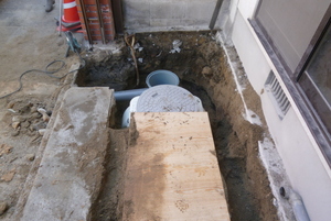 続…　狭小地へ合併浄化槽設置