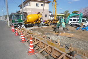 仕上げコンクリート工事