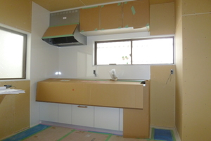 新しいキッチンに