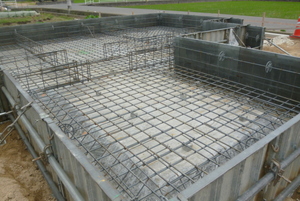 検査に向けて配筋工事