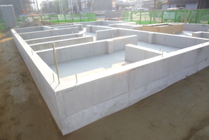 棟上げに向けて・福山市手城町、ゼロエネルギー住宅