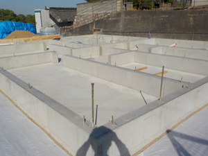 基礎工事完了　福山市藤江町　棟上げに向けて順調に進捗