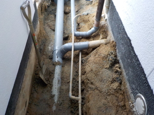 すばやく切り替え・長年悩まされた排水管