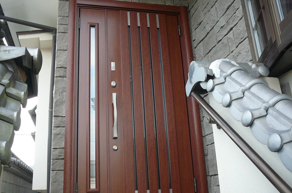 玄関リフォーム