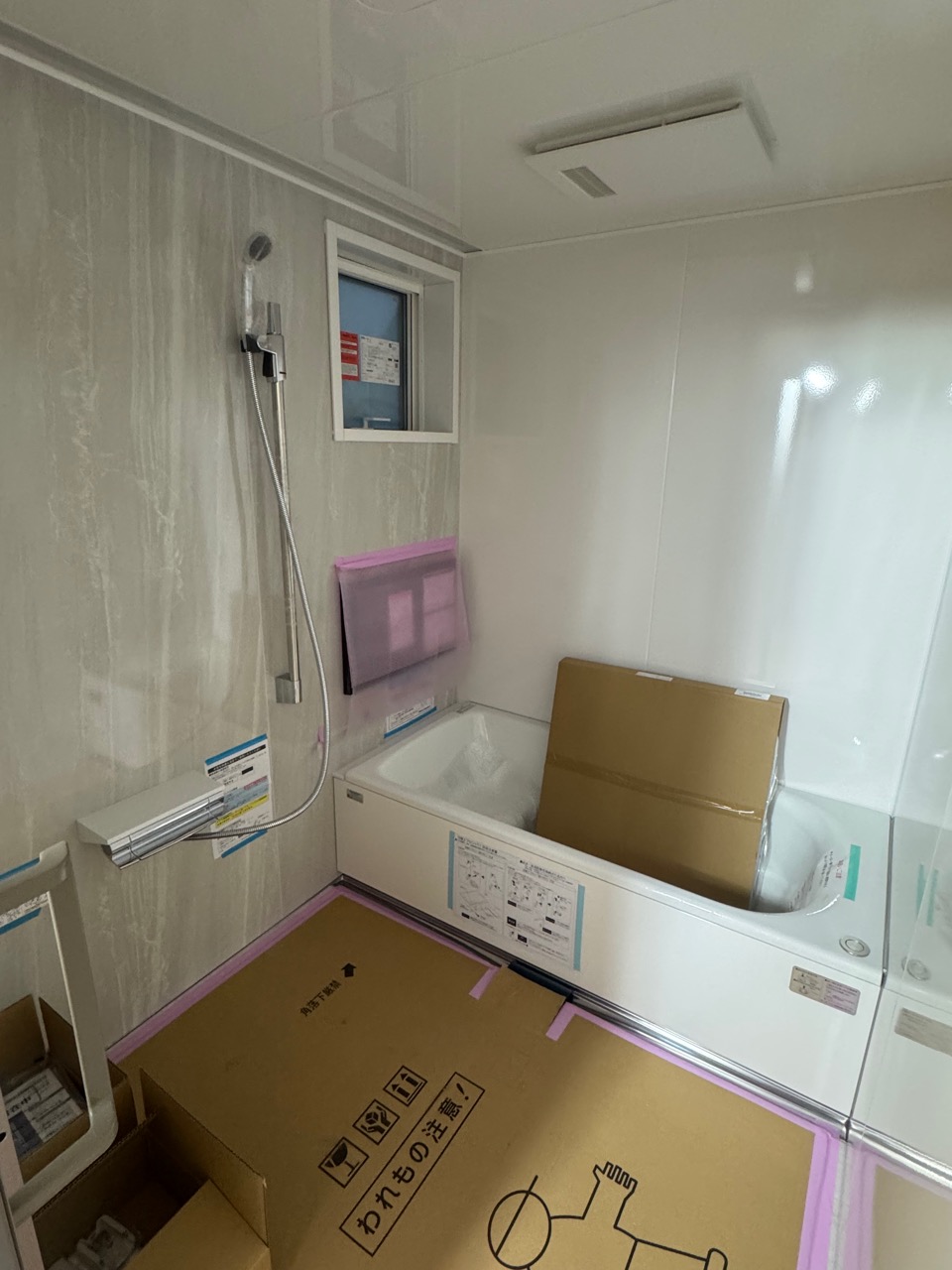 お手入れを考慮して鏡や棚などを省く